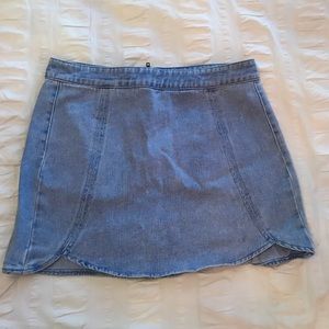 Kendall and Kylie skirt